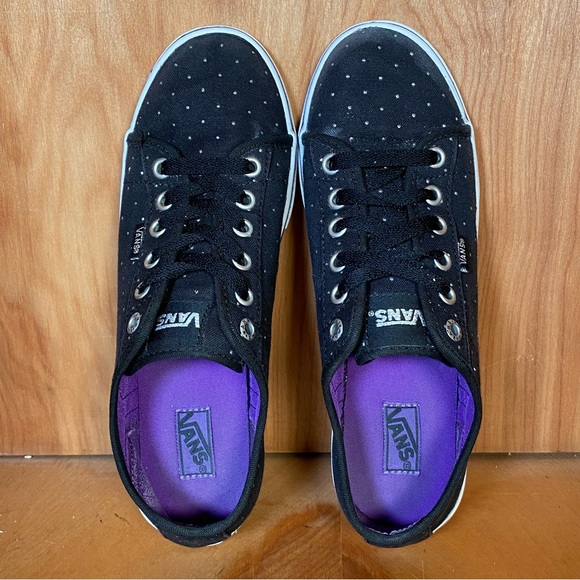 Womens 7 Vans Off The Wall Low Black Polka Dot Sneakers SEF1012 - Picture 5 of 8